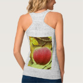 "Red Apple on Tree" Kute foto. Bestel nu Tanktop (Achterkant)