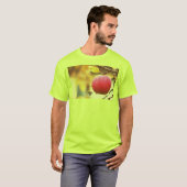 "Red Apple" verkuilt foto. Bestel nu T-shirt (Voorkant volledig)
