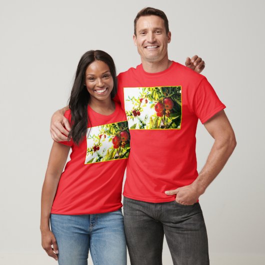 "Red Apples Tree on Sunny Day" Kute Photo. Bestel  T-shirt (Unisex)