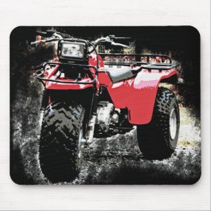 Red ATC 3 Wheeler Offroad-motorfiets op zwart Muismat