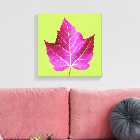Red Autumn Maple Leaf on Green Floral Canvas Afdruk (Insitu (Woonkamer))
