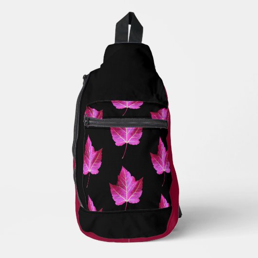 Red Autumn Maple Leaf Pattern on Black Background Sling Bag (Voorkant)