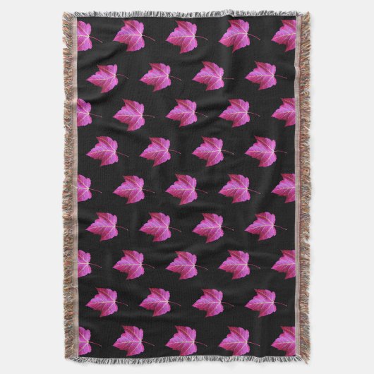 Red Autumn Maple Leaf Pattern on Black Floral Deken (Voorkant Verticaal)