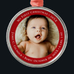 Red Baby's First Christmas 1 foto Geboortedatum Metalen Ornament<br><div class="desc">Vier de eerste vakantie van je kleintje met dit eerste Ornament van de eerste kerstvakantie van deze rode baby met 1 foto geboortedatum. Deze schattige aandenken beschikt over een ruimte om te personaliseren met de foto en geboortedatum van uw baby, waardoor het een gekoesterde herinnering is om jaar na jaar...</div>