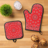 Red Bandana Ovenwant & Pannenlap Set (Top down)