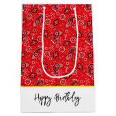 Red Bandana Yellow Happy Birthday Text Western Medium Cadeauzakje (Achterkant)