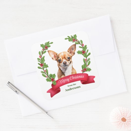 Red Banner Holly Brown Chihuahua Dog Christmas Vierkante Sticker (Envelop)