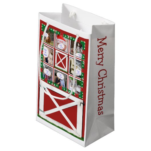 Red Barn deur Aangepast 8 of 16 fototas Klein Cadeauzakje (Achterkant Gekanteld)