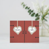 Red Barn en Daisies Country Wedding Bewaar de datu Briefkaart (Staand voorkant)