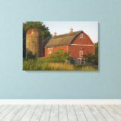 Red Barn en Silo Canvas Afdruk (Insitu (Houten vloer))