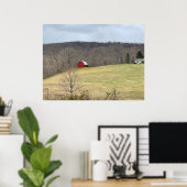 Red Barn op Hill Poster (Thuiskantoor)
