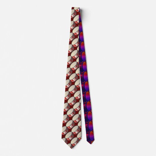 Red Bass Drum Tiled Pattern Necktie Stropdas (Voorkant)