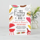 Red BBQ Twins of doe mee met verjaardagsuitnodigin Kaart (Staand voorkant)