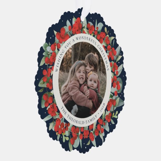 Red Berries + Eucalyptus Christmas Wreath Photo Ornament Kaart (Rechts)