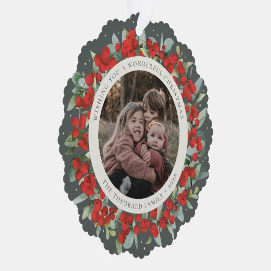 Red Berries + Eucalyptus Christmas Wreath Photo  Ornament Kaart (Rechts)
