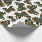 Red bewondering butterfly pattern cadeaupapier (Hoek)