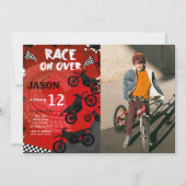 Red Bike Verjaardag Foto uitnodiging (Voorkant)