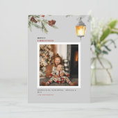 Red Bird Winter Foliage Foto met Kerstmis Feestdagenkaart (Staand voorkant)