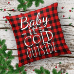 Red Black Baby Its Cold Outside Plaid Pattern Kussen<br><div class="desc">Beautiful, unique, classic, trendy, pretty and decorative red and black lumberjack tartan pattern design. With "Baby Its Cold Outside" quote text written in typography design. Ornate, elegant, stylish and eclectic design for the fancy artistic interior designer, the artsy décor diva, popular hip trendsetter, vintage retro art style and abstract digital...</div>