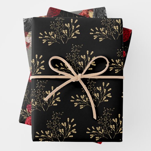 Red Black en Gold Floral Inpakpapier Vel (In situ)