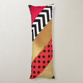 Red Black Gold Glitter Brush Stroke Monogramed Lichaamskussen (Achterkant (Verticaal))