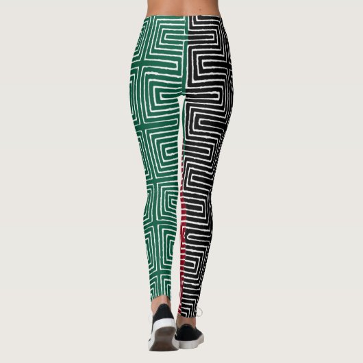 Red Black Green Maze African Mud Cloth Leggings (Achterkant)