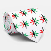 Red Black Green Snowflake Pattern Kwanzaa Stropdas (Opgerold)