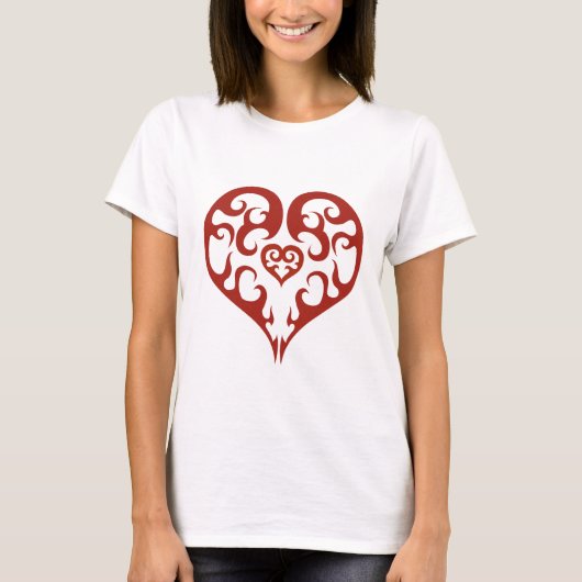 Red Blazing Heart Outline Design T-shirt (Voorkant)