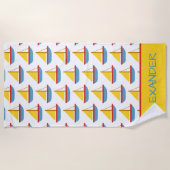 Red Blue and Yellow Toy Sailboat Personalized Strandlaken (Voorkant)