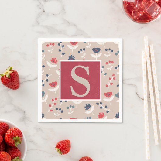 Red Blue Floral Monogram Initiaal Servet (Insitu)