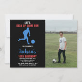 Red Blue Running Soccer Birthday Invitations foto Kaart (Voorkant)