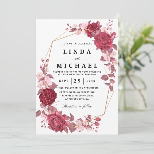 Red Blush en Gold Geometric Greenery Wedding Invi Kaart (Staand voorkant)