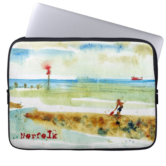 Red Boat in Mundesley, Norfolk Laptop Sleeve (Voorkant)