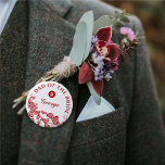 Red Boho Peacock Aziatische bruiloft vader van de  Ronde Button 5,7 Cm<br><div class="desc">Elegant bohemian rood / wit pauw ontwerp met bloemdetails en een staart gemaakt van paisley vormen aziatische / chinese bruiloft 'vader van de bruid' pin knop naamplaatje. Een zeer uniek, chique en classy oosters / oosters / aziatisch thema bruiloft ontwerp voor het moderne en stijlvolle paar. Het dubbele geluk is...</div>