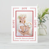 Red Border Hope Joy Love Moderne kerstfoto Feestdagenkaart (Staand voorkant)