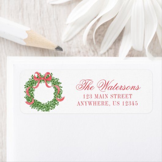 Red Bow Christmas Boxwood Wreath Address Etiket (Insitu)