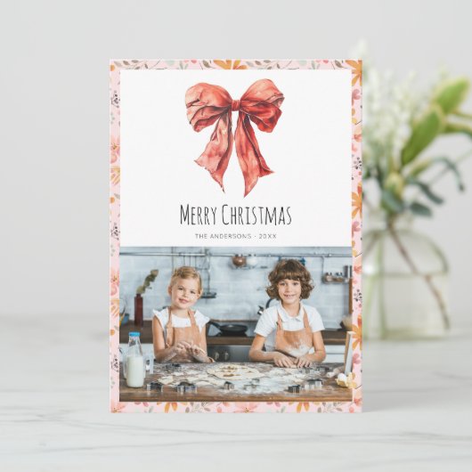 Red Bow Coquette Minimale foto Kerst Feestdagenkaart (Staand voorkant)