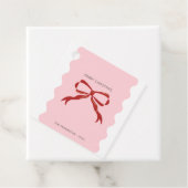 Red Bow Coquette Squiggly Grenst aan Kerstmis Bedankjes Labels (In situ)