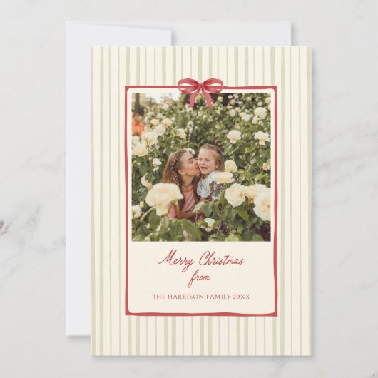 Red Bow Lijst Sage Stripes Foto Feestdagenkaart (Voorkant)