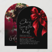 Red Bow She's Tying the Knot Bridal Shower Photo Kaart (Voorkant / Achterkant)