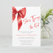 Red Bow Ze is het knopen van de knoop Vrijgezellen Kaart (Staand voorkant)