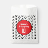 Red Boy Soccer Birthday Party Bedankzakje (Voorkant)