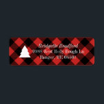 Red Buffalo Check Christmas Tree Retouradres Etiket<br><div class="desc">Een zwart buffelpatroon van geruite en klassiek rood voelt fris en modern aan voor de feestdagen met een effen zwarte kerstboomafbeelding en aangepaste retouradres tekst.</div>