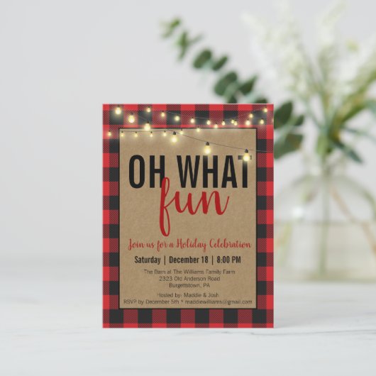 Red Buffalo Plaid Check Fun Holiday Party Uitnodig Feestdagenkaart (Staand voorkant)