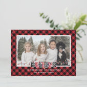 Red Buffalo Pset Snow Believe Photo Holiday Card Feestdagenkaart (Staand voorkant)