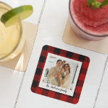 Red Buffalo spelden en persoonlijke naam en foto Glazen Onderzetter<br><div class="desc">Stap in de wereld van tijdloze stijl met onze Classic Red Buffalo Plaid gepersonaliseerde producten op Zazzle! Of u nu een vleugje rustieke charme aan uw leven wilt toevoegen of op zoek bent naar het perfecte cadeau, ons collectie heeft voor elk wat wils. Ontdek de blijvende charme van Red Buffalo...</div>