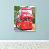 RED BUS CANVAS AFDRUK (Insitu (Houten vloer))