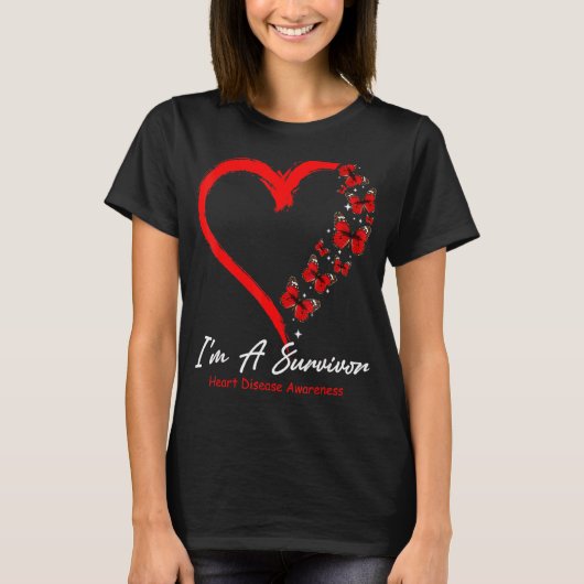 Red Butterfly Heart Ik ben een overlevende hartzie T-shirt (Voorkant)