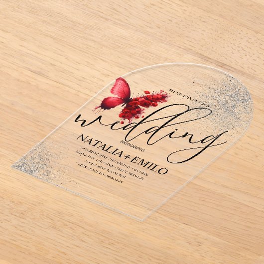 Red Butterfly Script Minimal Wedding Acryl Uitnodigingen (Laagn)
