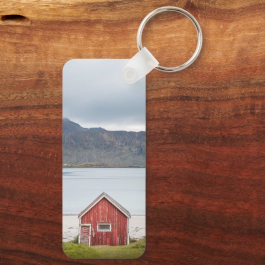 Red Cabin Ramberg Lofoten Sleutelhanger (Achterkant)